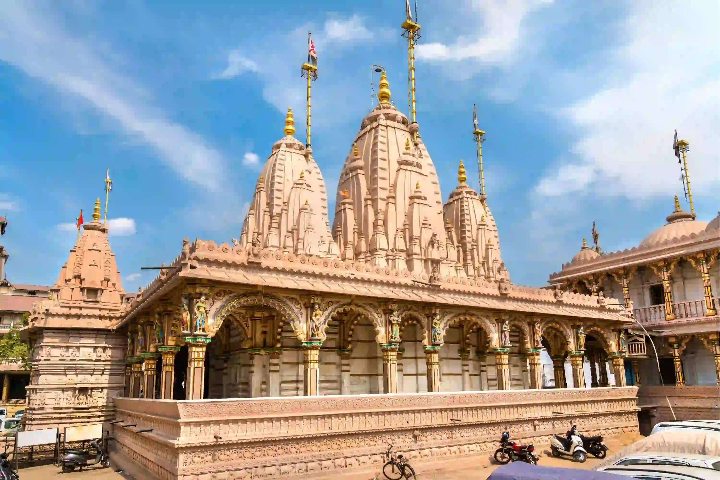 Golden triangle tour with Varanasi