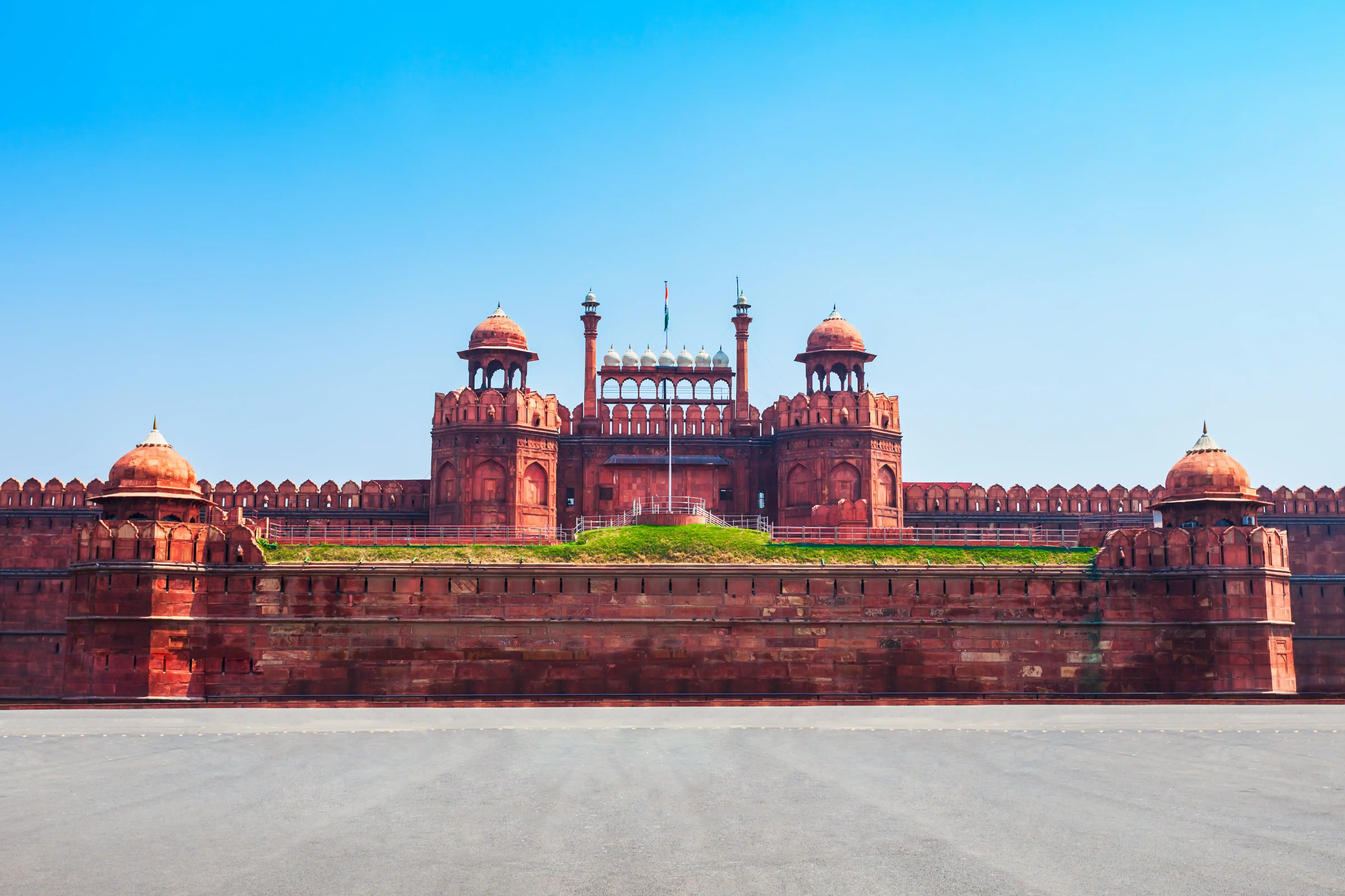 Private full day old and new delhi city tour