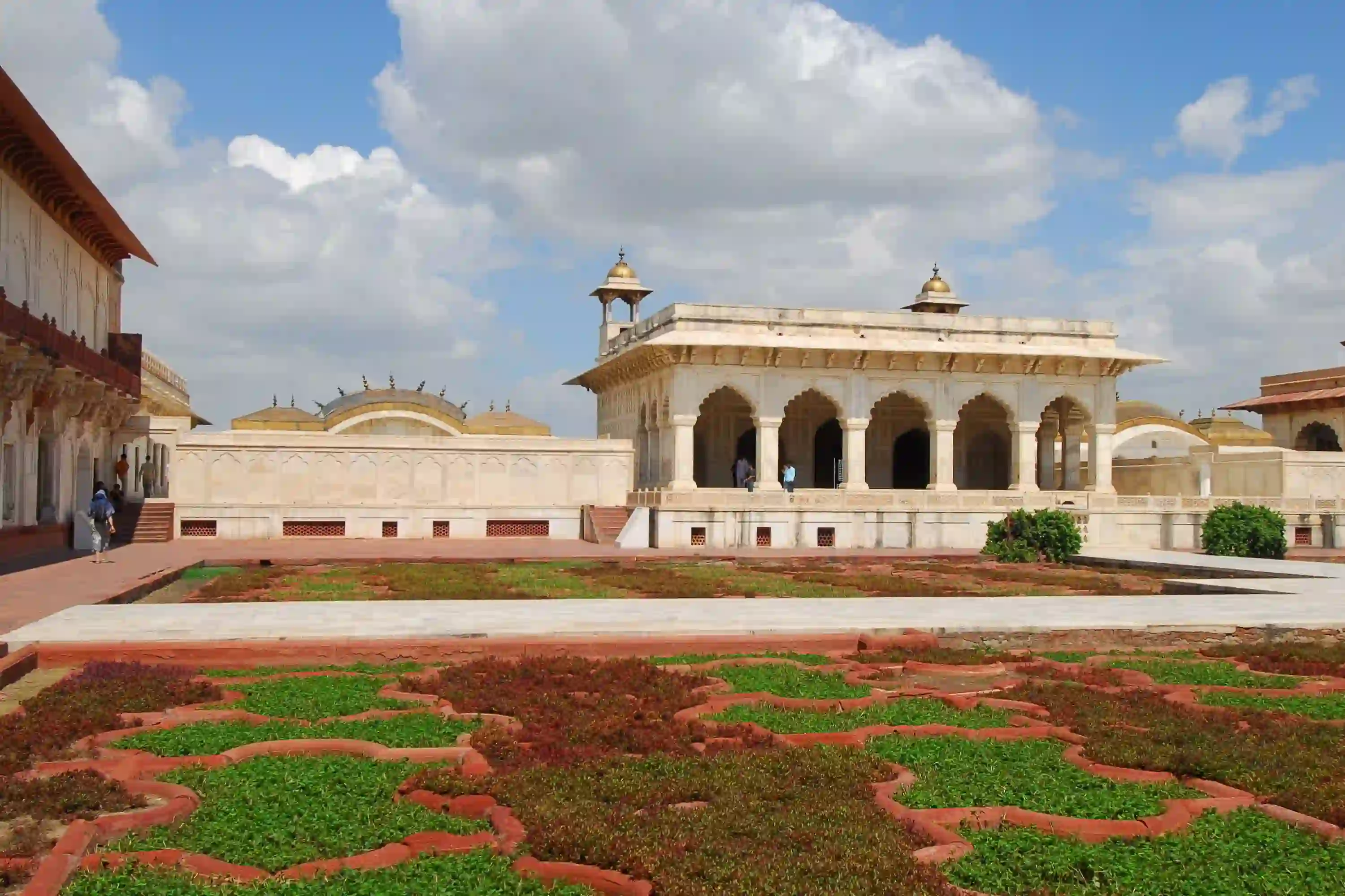 Taj Mahal and Agra Fort Tour by Car from Delhi